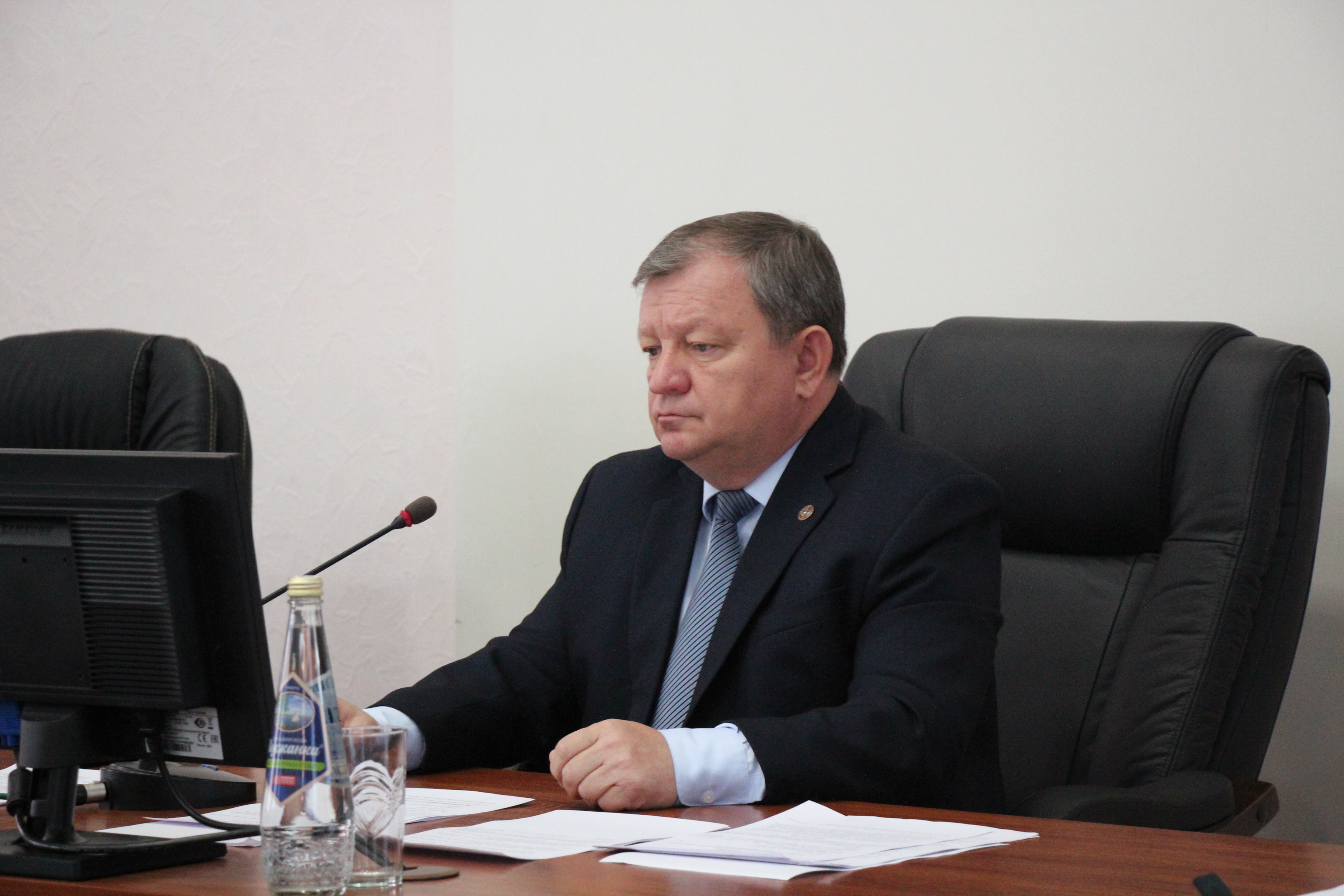 Глава района Дамир Ишкинеев
