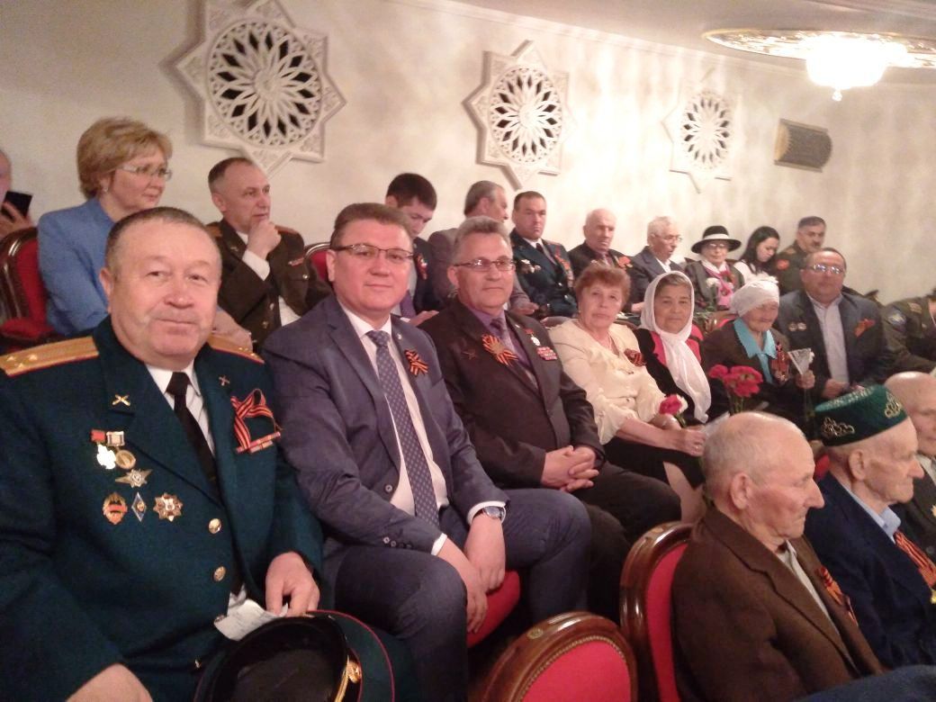 Ветераны Нурлатского района встретились с Президентом Республики Татарстан Рустамом Миннихановым