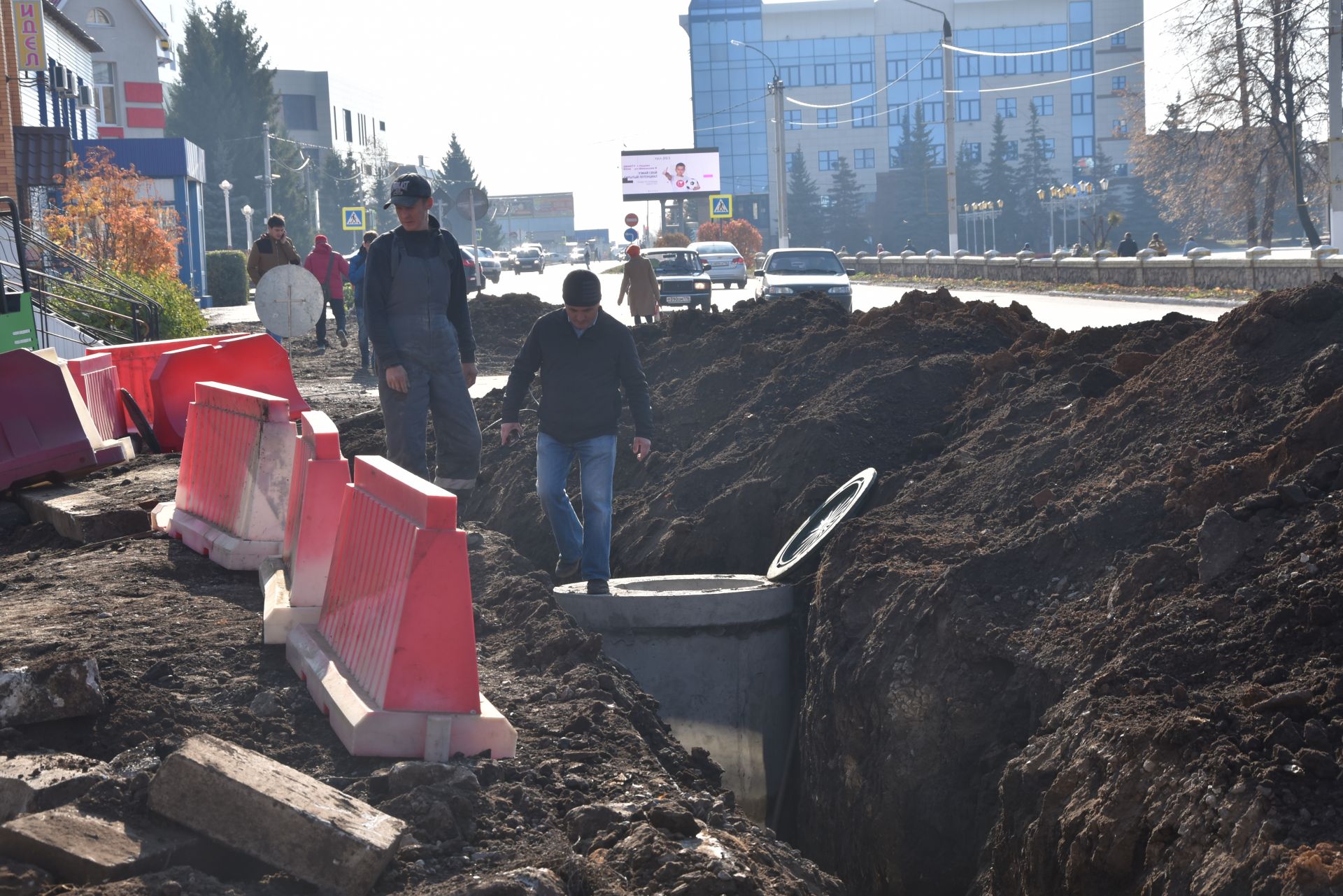 В Нурлате идет реконструкция улицы в рамках выигранного гранта