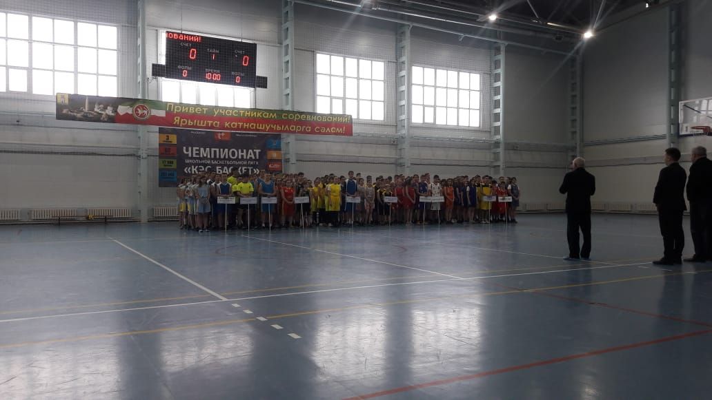 Нурлатские школьники приняли участие в зональном этапе Школьной баскетбольной лиги Кэс-баскет