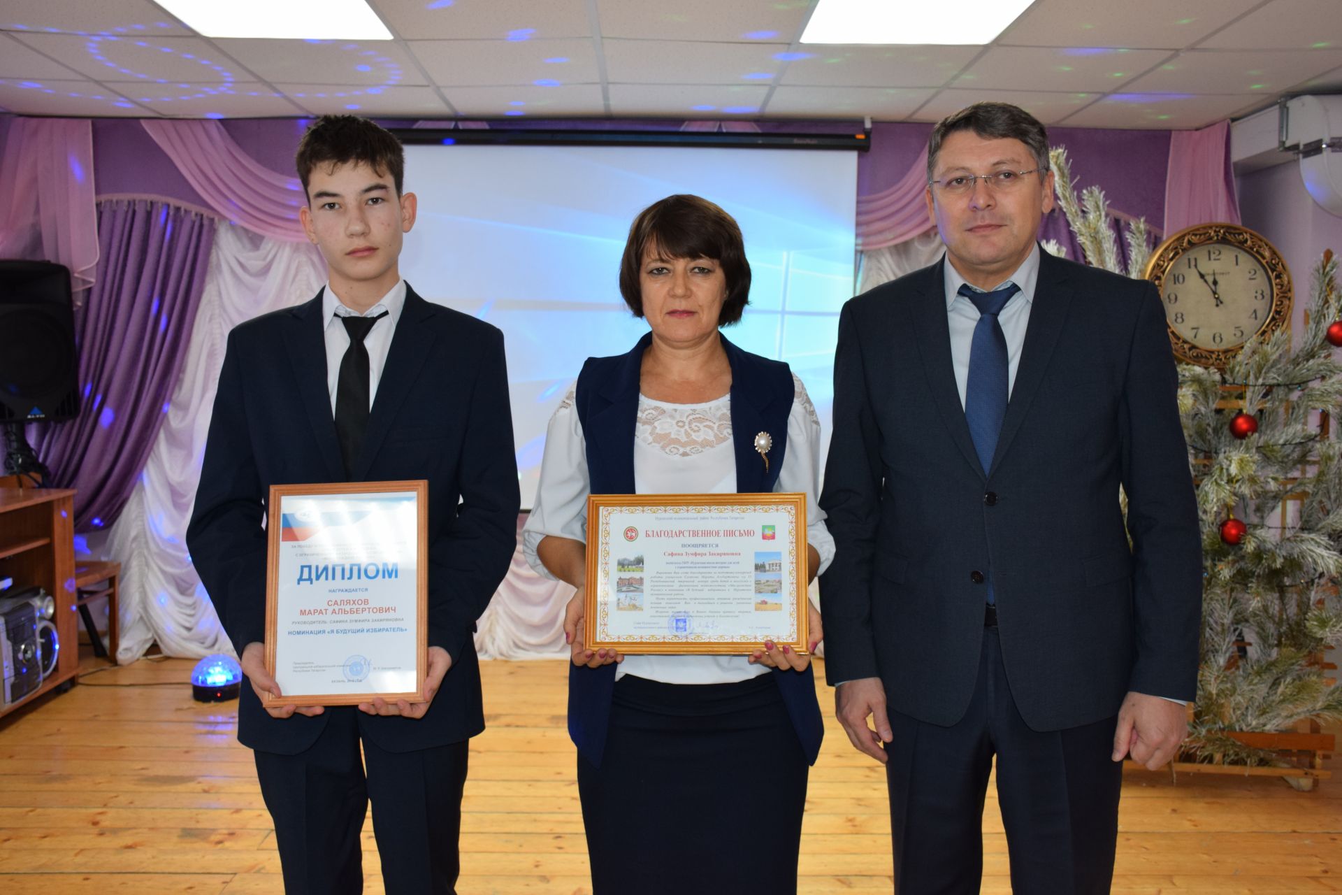 Ученики школы-интернат города Нурлат стали победителями республиканского и  районного конкурсов
