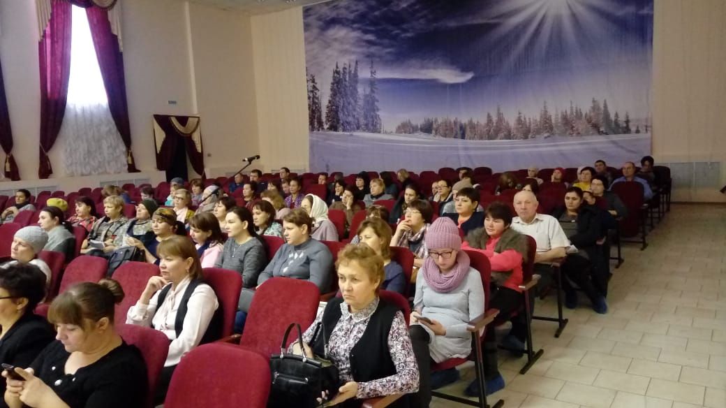 В Нурлате состоялось районное родительское собрание