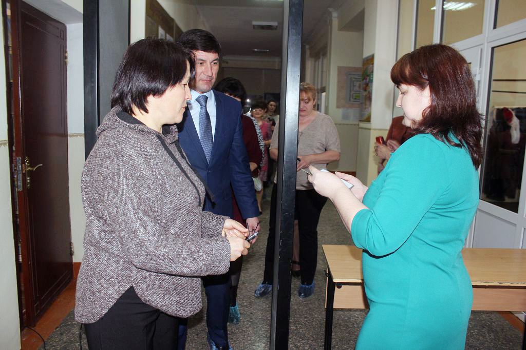 В Нурлате родители сдают единый республиканский экзамен по татарскому языку
