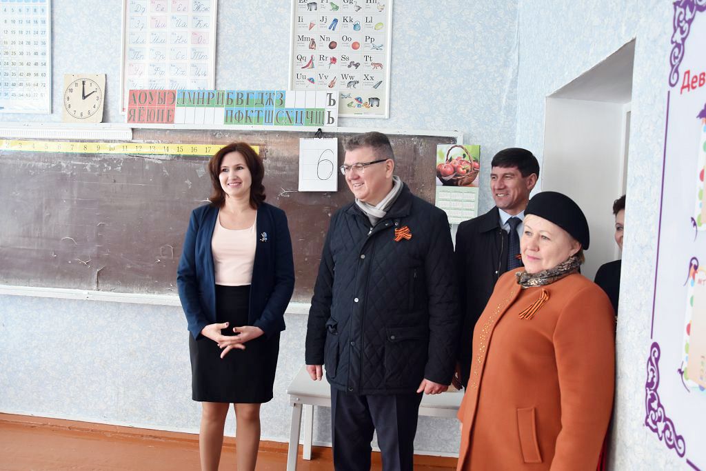 Руководитель исполкома Нурлатского района посетил с рабочим визитом населенные пункты Тюрнясево и Егоркино