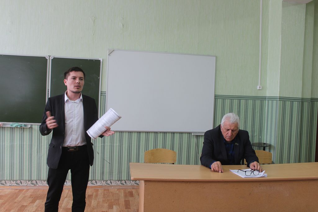 В нурлатских школах прошли уроки, посвященные российскому парламентаризму