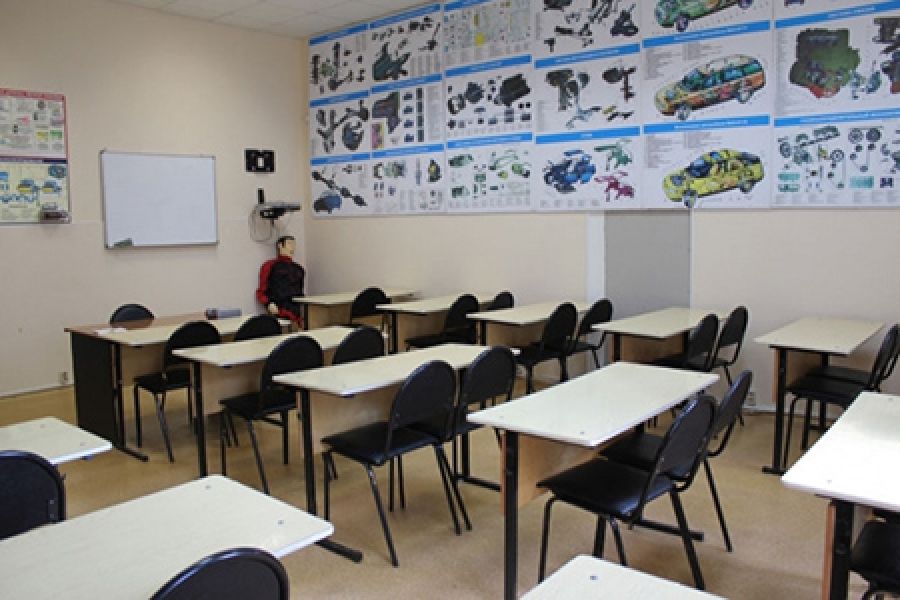 Якушкинская школа получила от Нурлатского ОГИБДД автокласс на 60 тыс. рублей