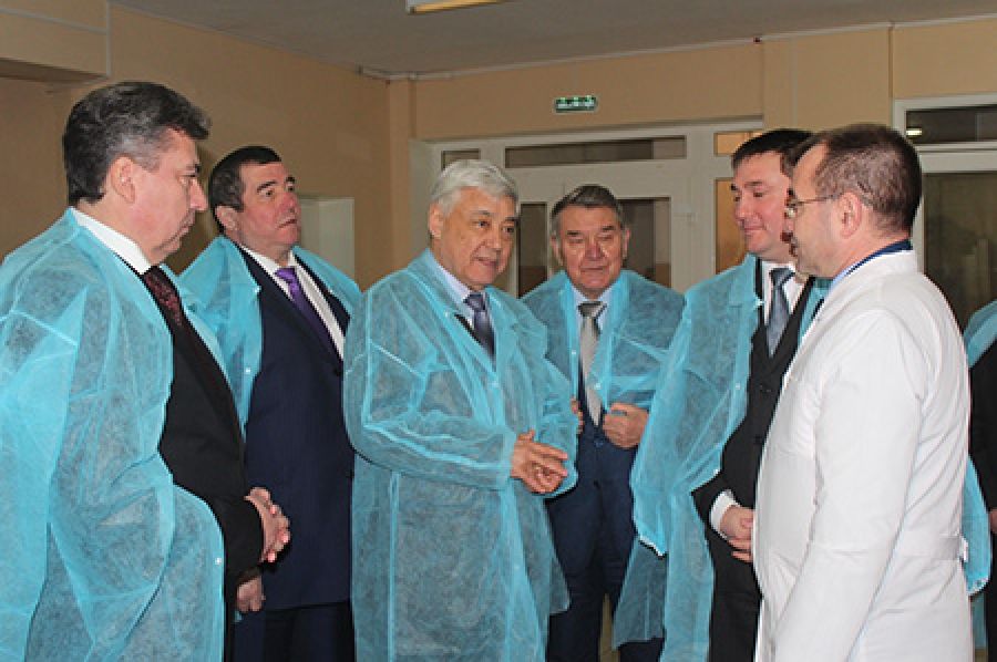 Фарид Мухаметшин лично дал оценку капремонту в Нурлатской ЦРБ (ФОТО)