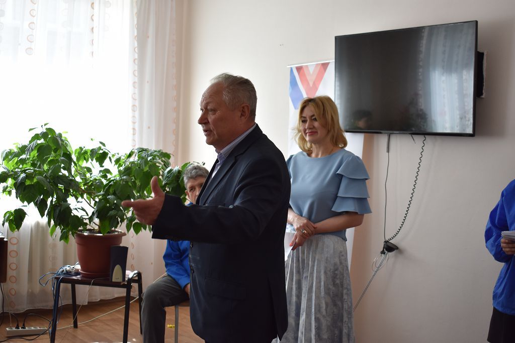Совет сторонников партии “Единая Россия”  провела встречу в Доме-интернате для престарелых и инвалидов Нурлата