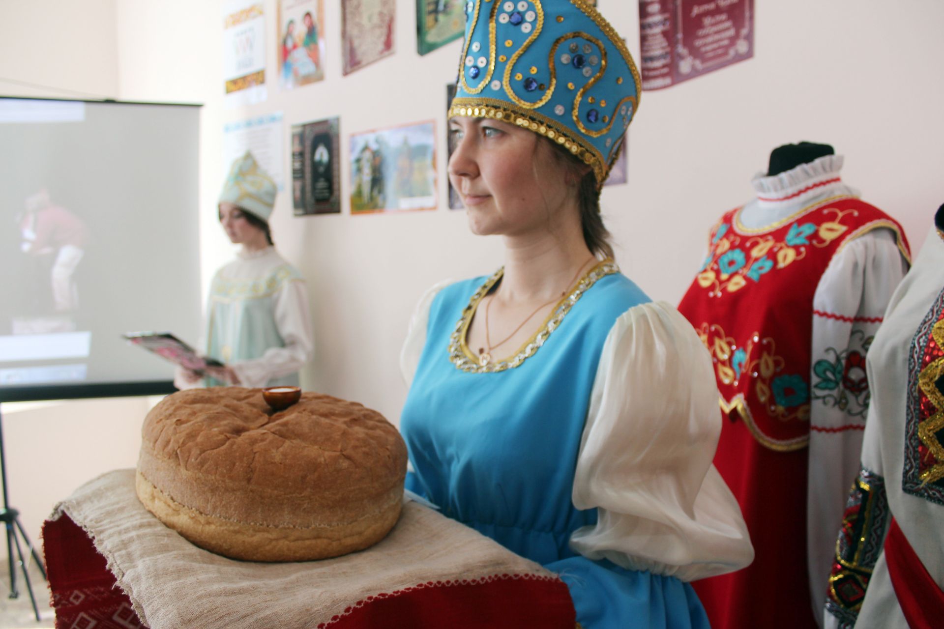 В Нурлатском Доме дружбы народов прошел «Праздник русской культуры»