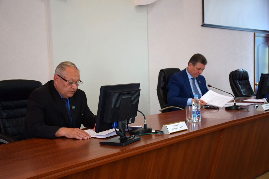 В Нурлате прошла очередная двадцать пятая сессия Совета города