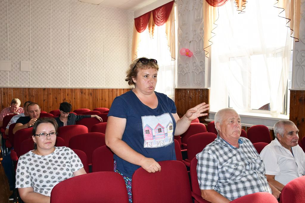 В микрорайоне «Яшлек» города Нурлат прошел сход граждан