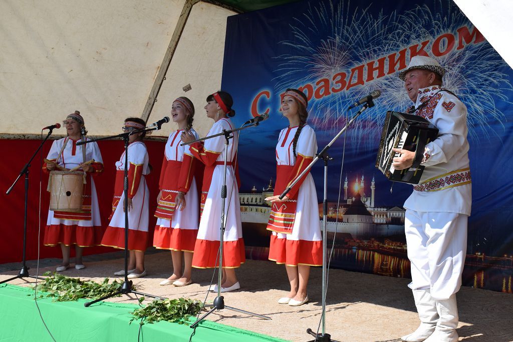 Сегодня в селе Салдакаево торжественно открыли многофункциональный центр, провели День села