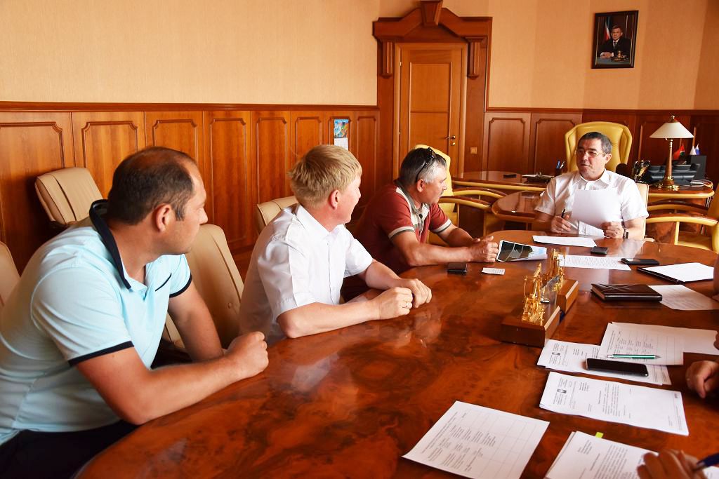 Нурлат: депутат Государственного Совета Республики Татарстан провел прием граждан
