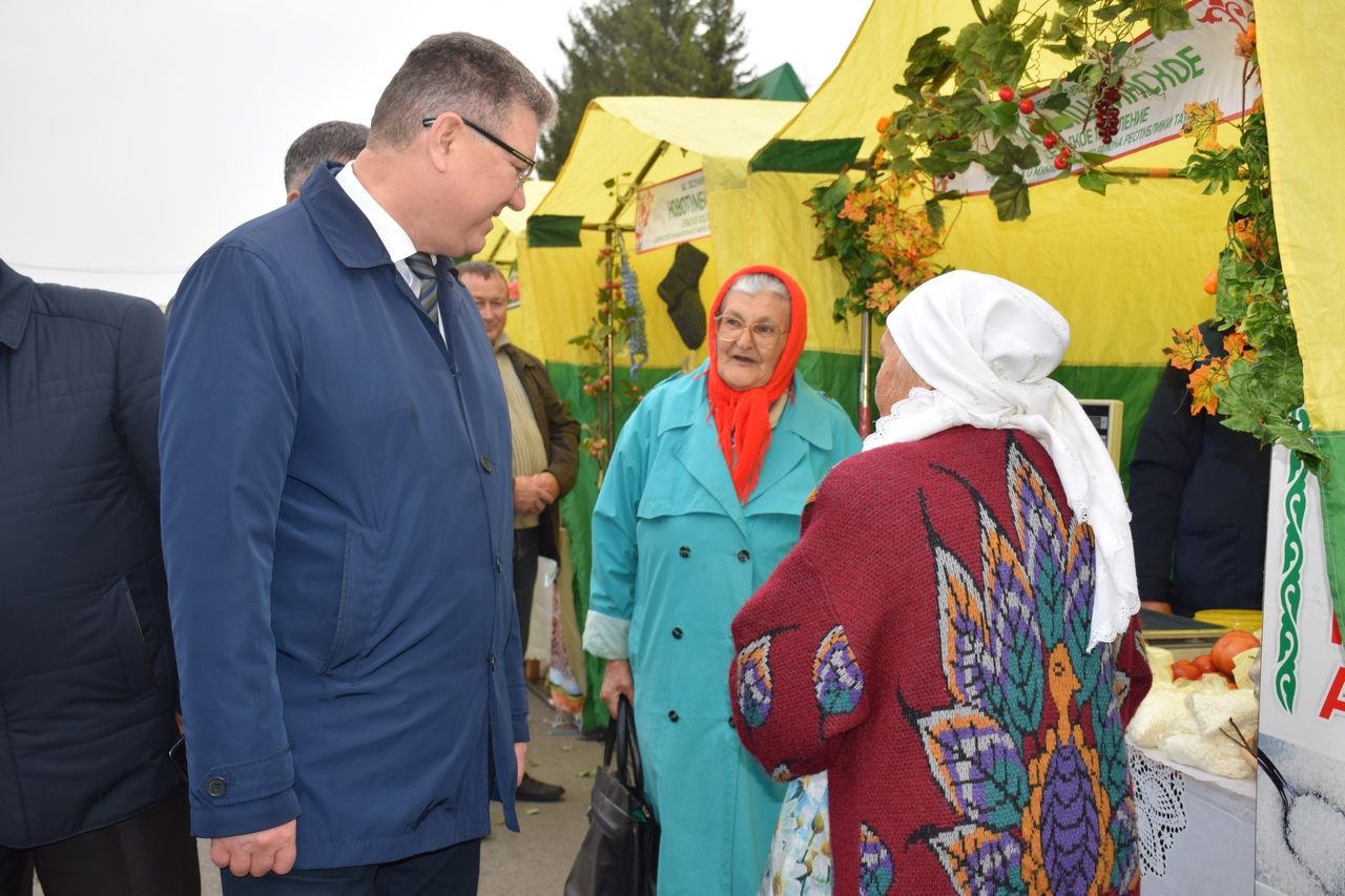 В Нурлате проходит сельскохозяйственная ярмарка