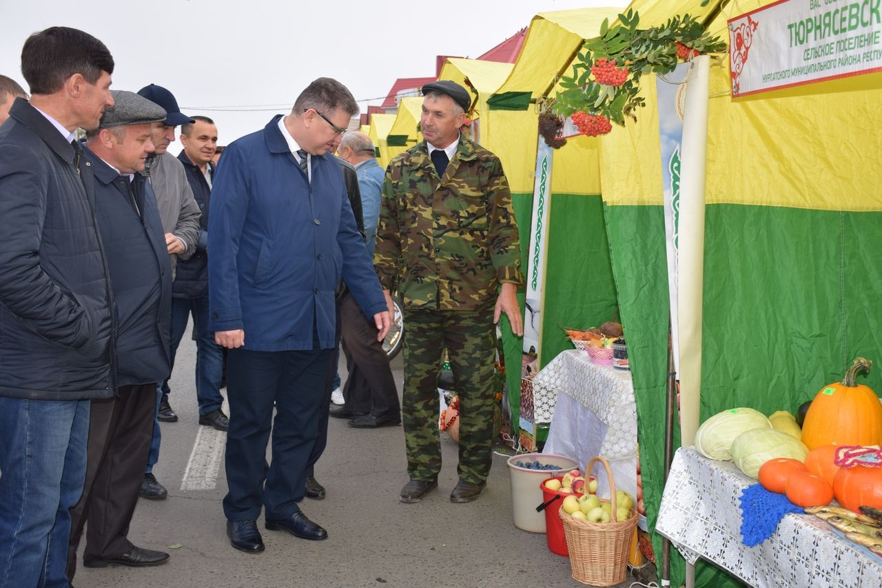 В Нурлате проходит сельскохозяйственная ярмарка