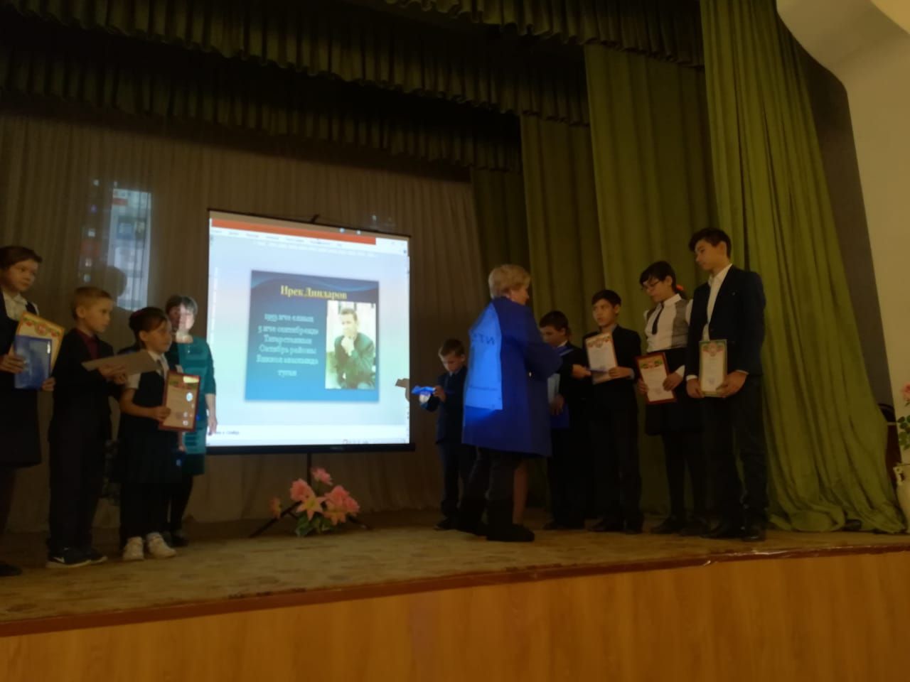 В селе Бикулово состоялся вечер памяти, посвященный 65-летнему юбилею односельчанина Ирека Диндарова