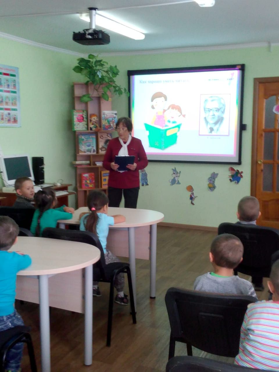 Воспитанники детского сада “Росинка” совершили путешествие в мир книг