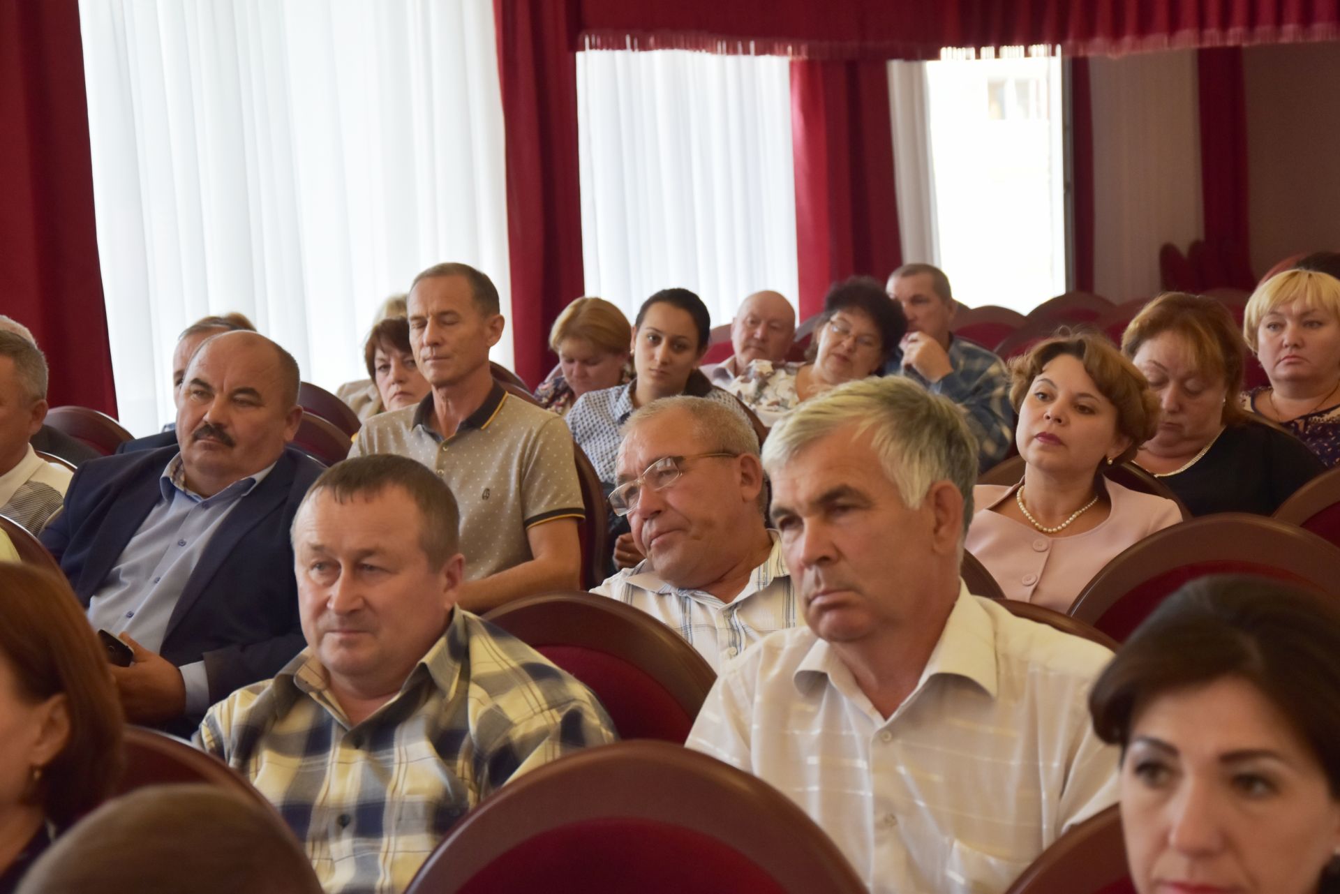Председатель Ассоциации «Совет муниципальных образований Республики Татарстан» провел рабочую встречу с нурлатцами