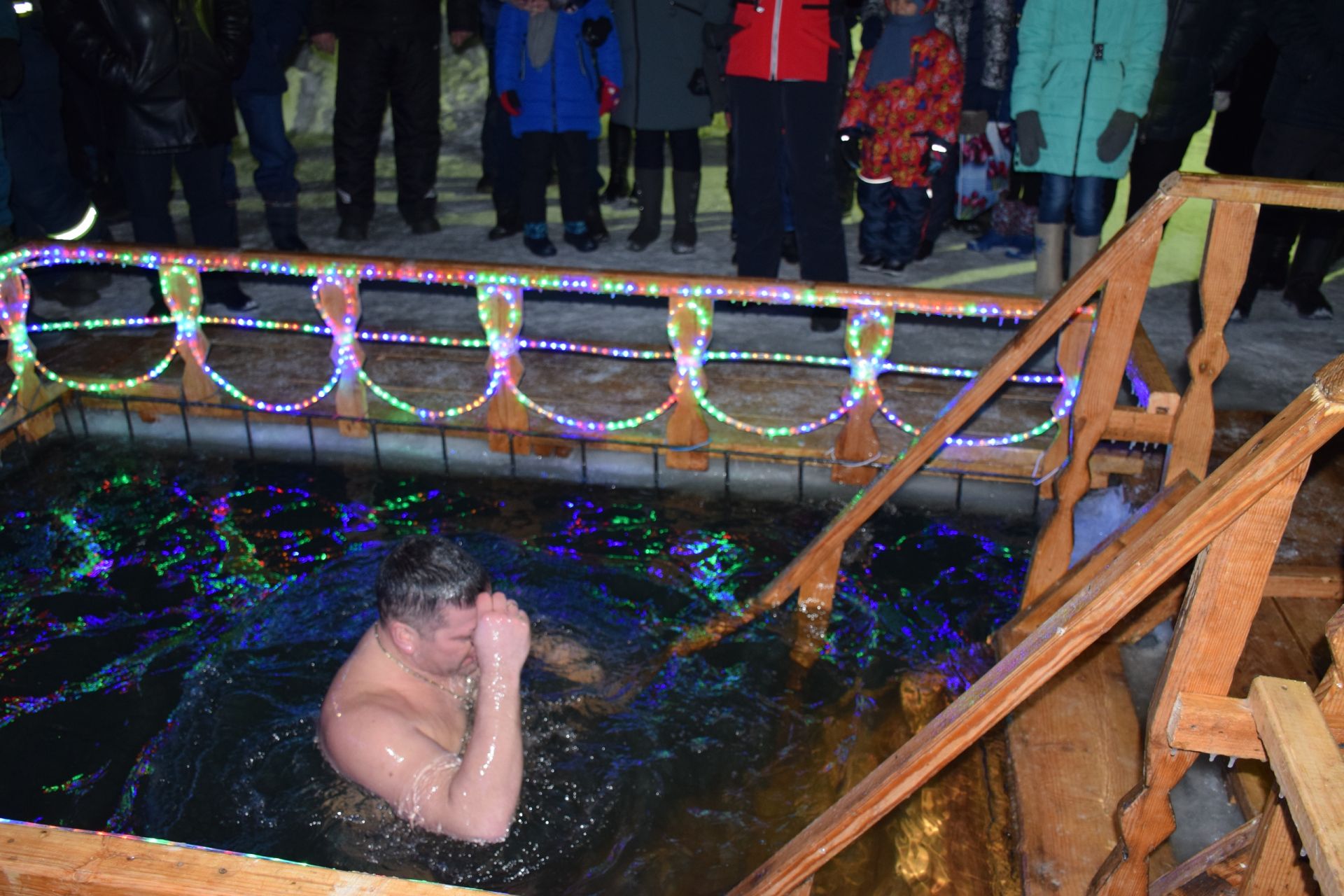 В Нурлатском районе организованно проходят крещенские купания