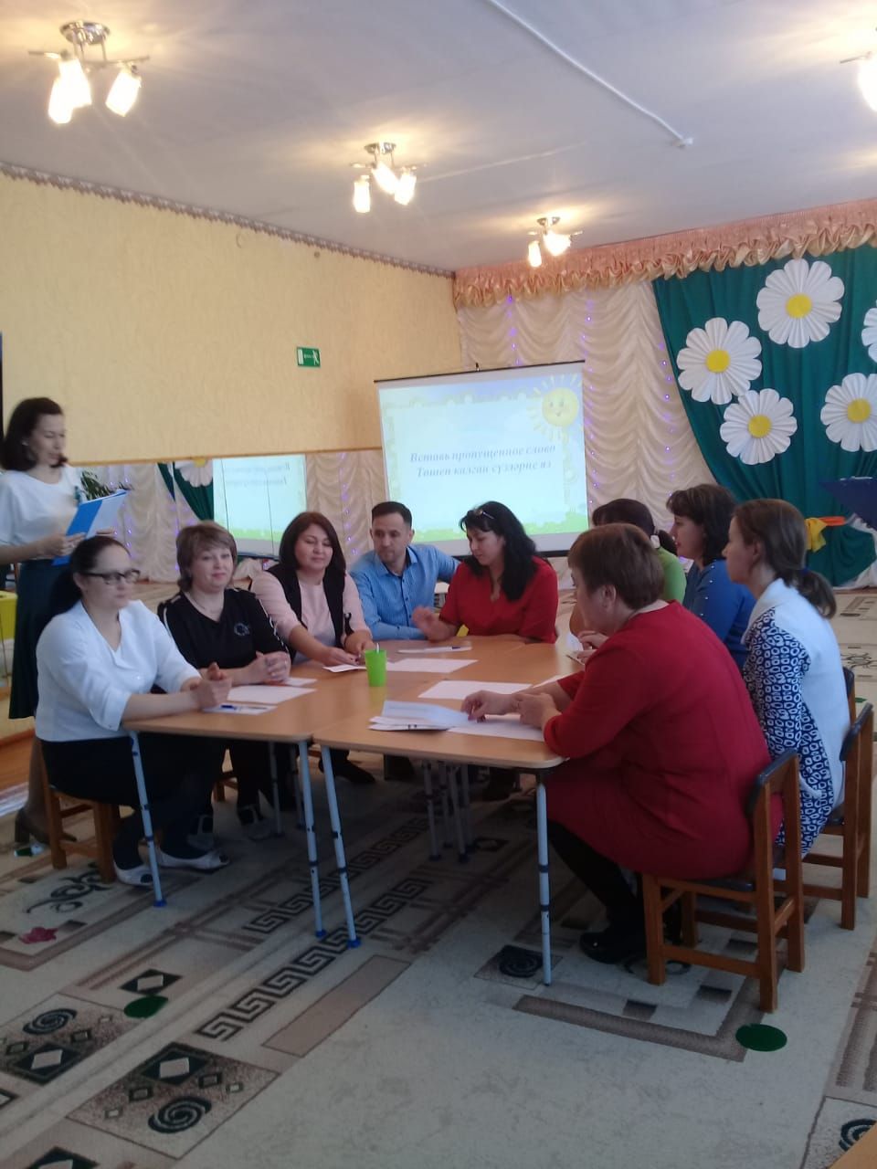 Коллектив детского сада «Алсу» поделился опытом работы по обучению детей родному языку