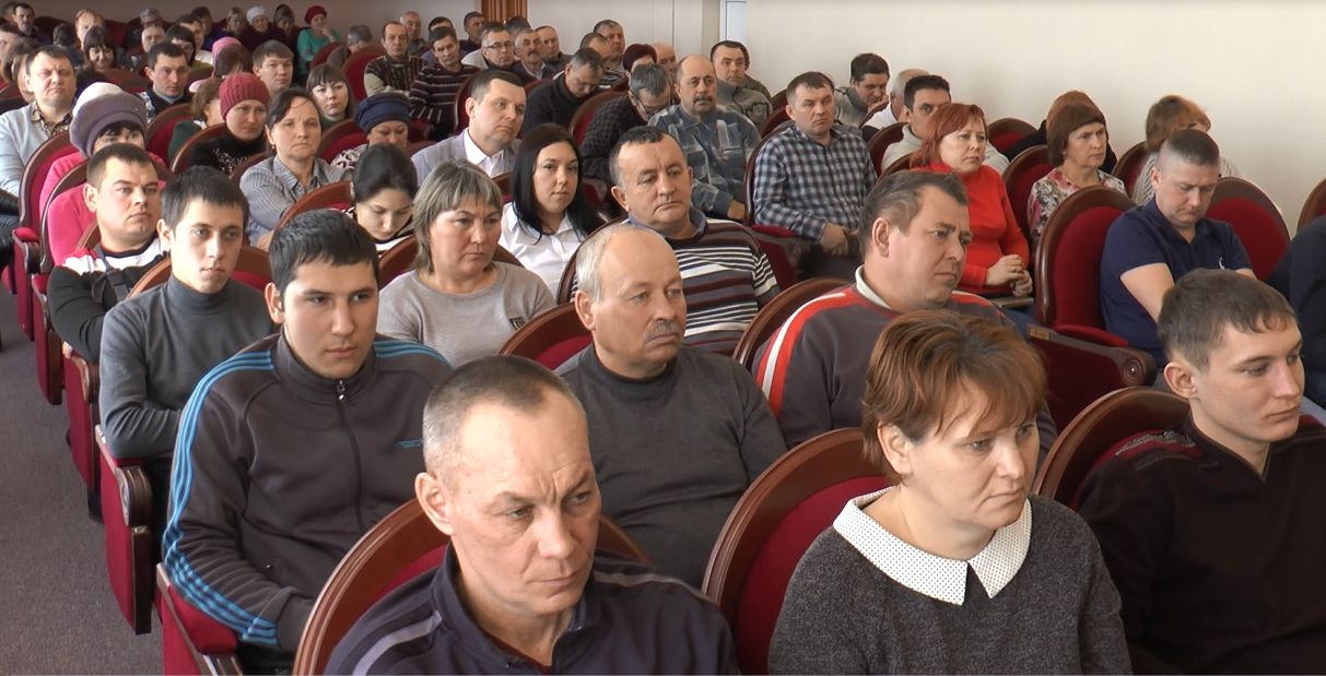 В Нурлате продолжаются встречи руководства района с трудовыми коллективами предприятий