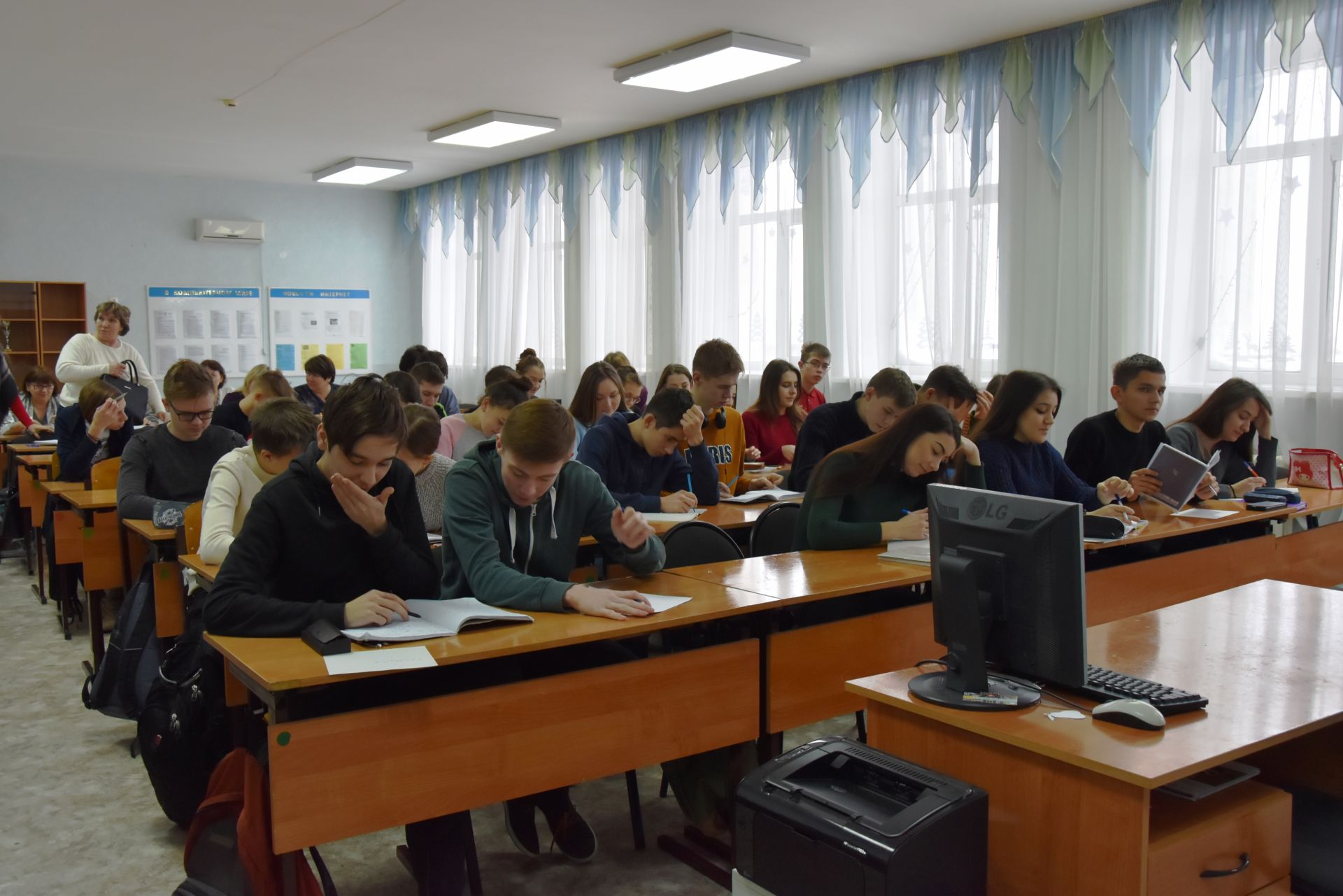 На базе Нурлатской гимназии прошел районный семинар-практикум по подготовке к ГИА