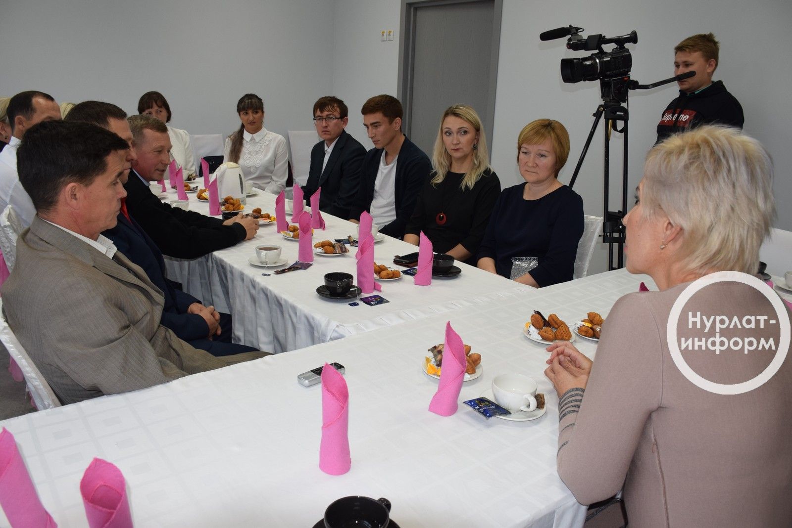 Накануне Дня учителя преподаватели физкультуры Нурлата встретились с депутатом Госдумы России