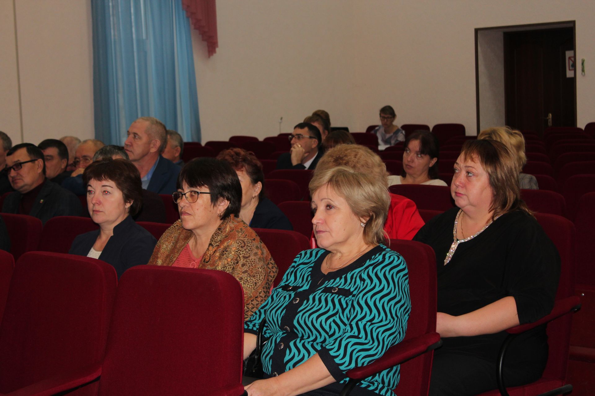 В Нурлате прошли публичные слушания по бюджету района