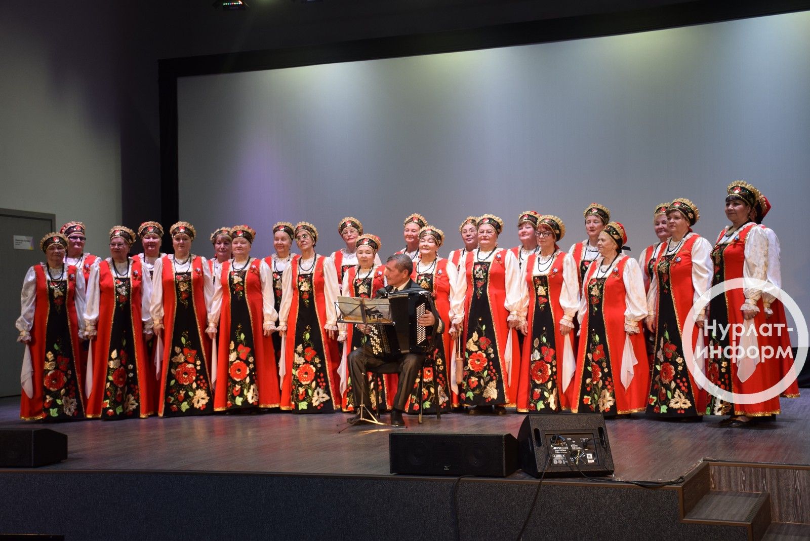 Творческий юбилей отметил народный хор «Ветеран»