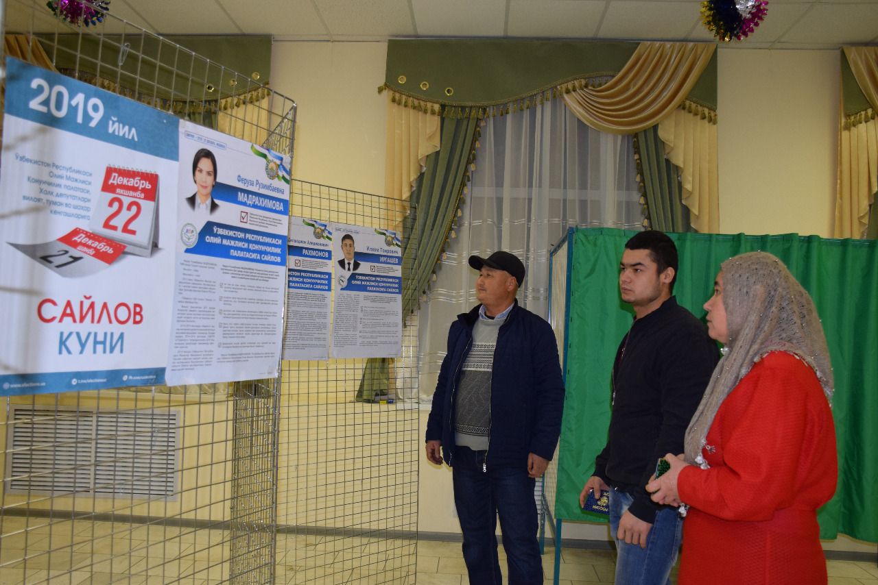 Граждане Узбекистана, проживающие в Нурлате,  досрочно проголосовали за состав парламента на родине