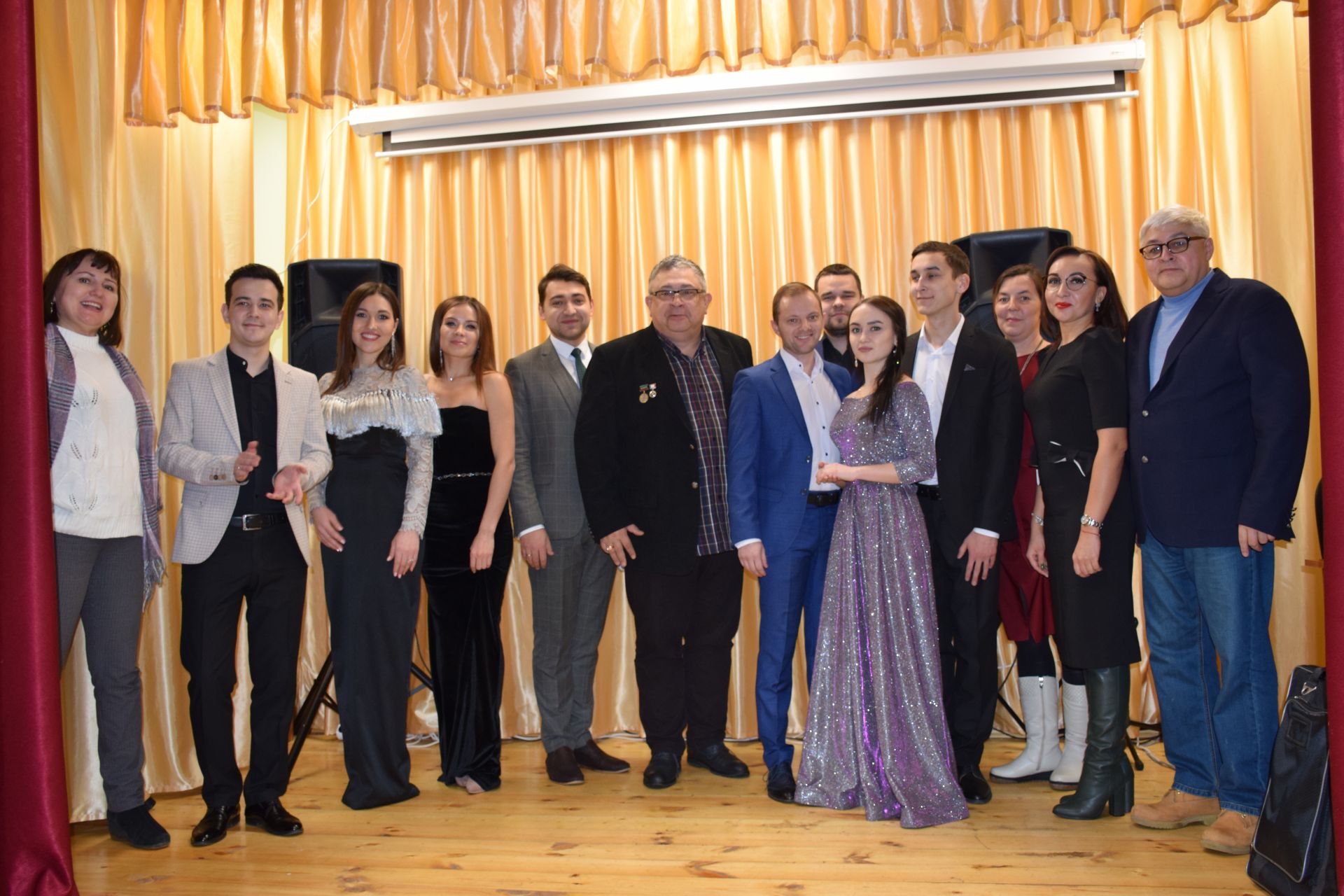 Лауреаты и победители фестиваля «Созвездие-Йолдызлык» подарили салдакаевцам творческий праздник