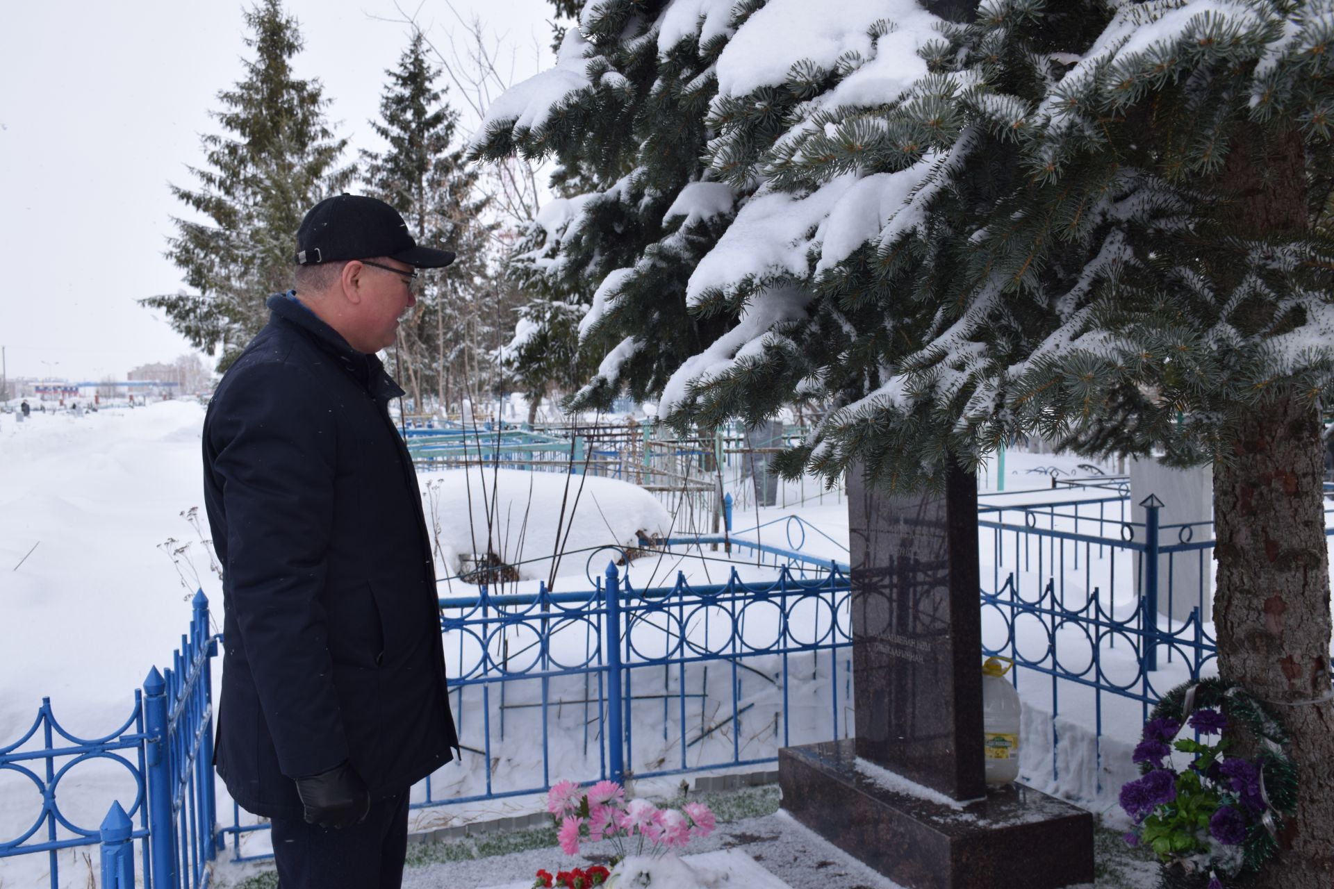 Нурлатцы почтили память легендарной личности, Героя Социалистического труда Габбаса Гиматдинова