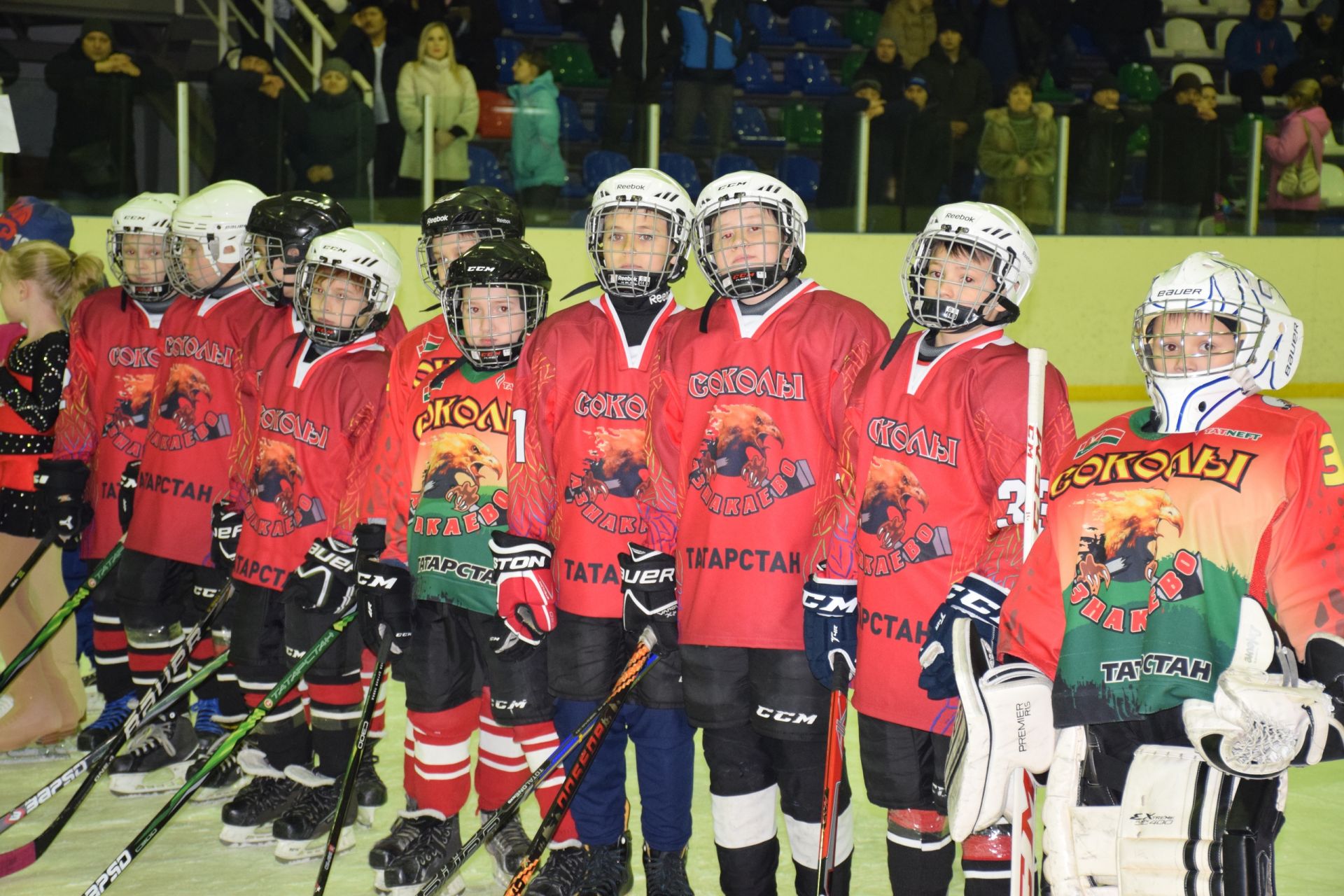 В Нурлате состоялось торжественное открытие финала республиканского этапа всероссийских соревнований юных хоккеистов клуба "Золотая шайба"