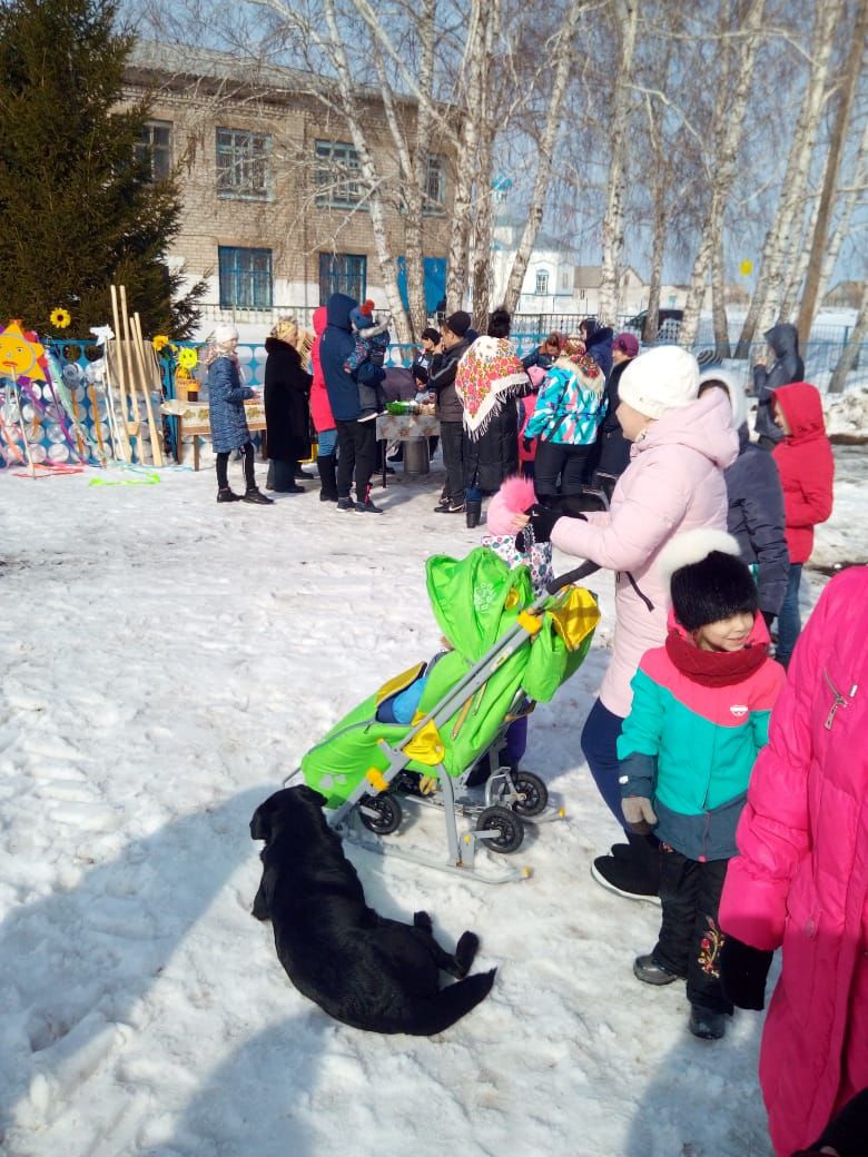 В Биляр-Озере прошли проводы русской зимы
