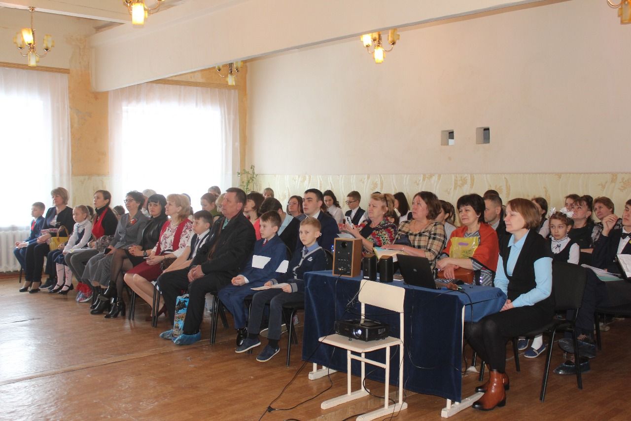 Мамыковская школа приветствовала юных исследователей