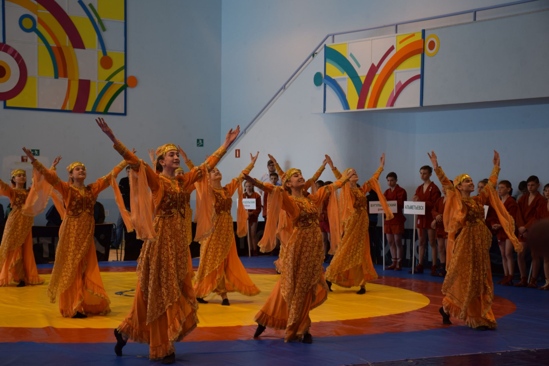 В Нурлате проходит Первенство РТ по самбо среди юношей и девушек 2005-2006 годов рождения