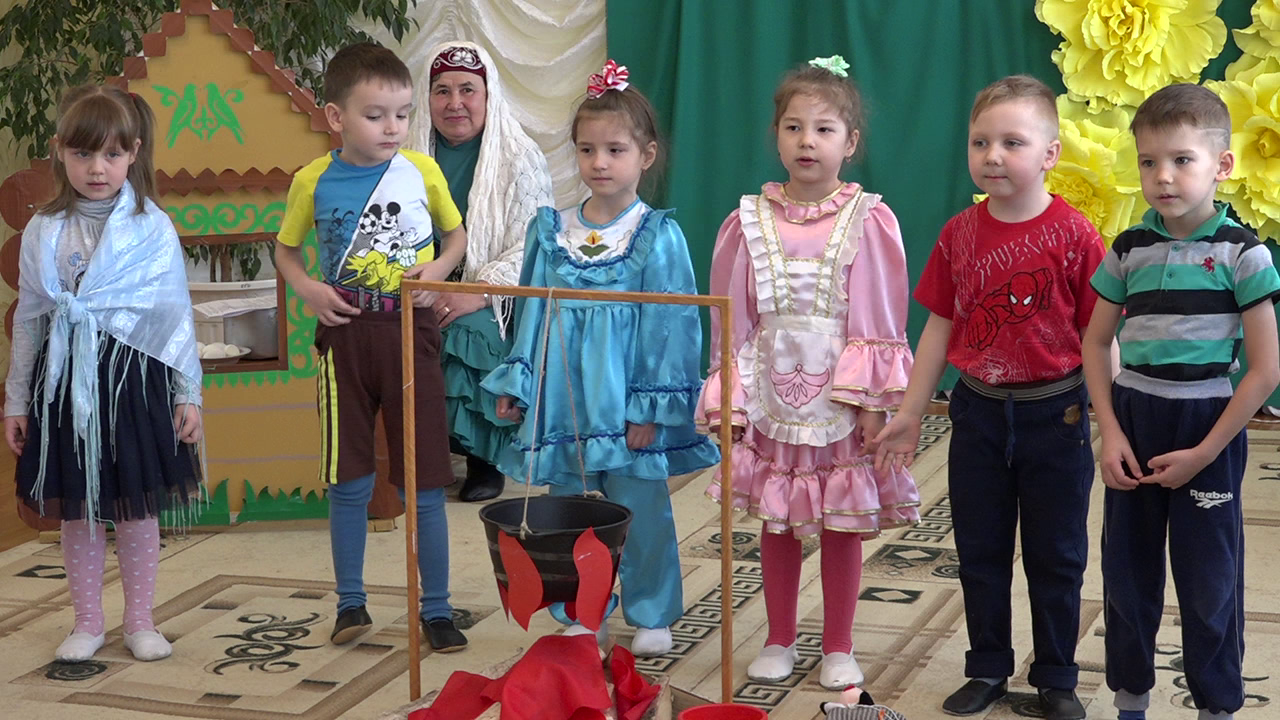 В Нурлатском детском саду "Алсу" прошел праздник "Навруз"