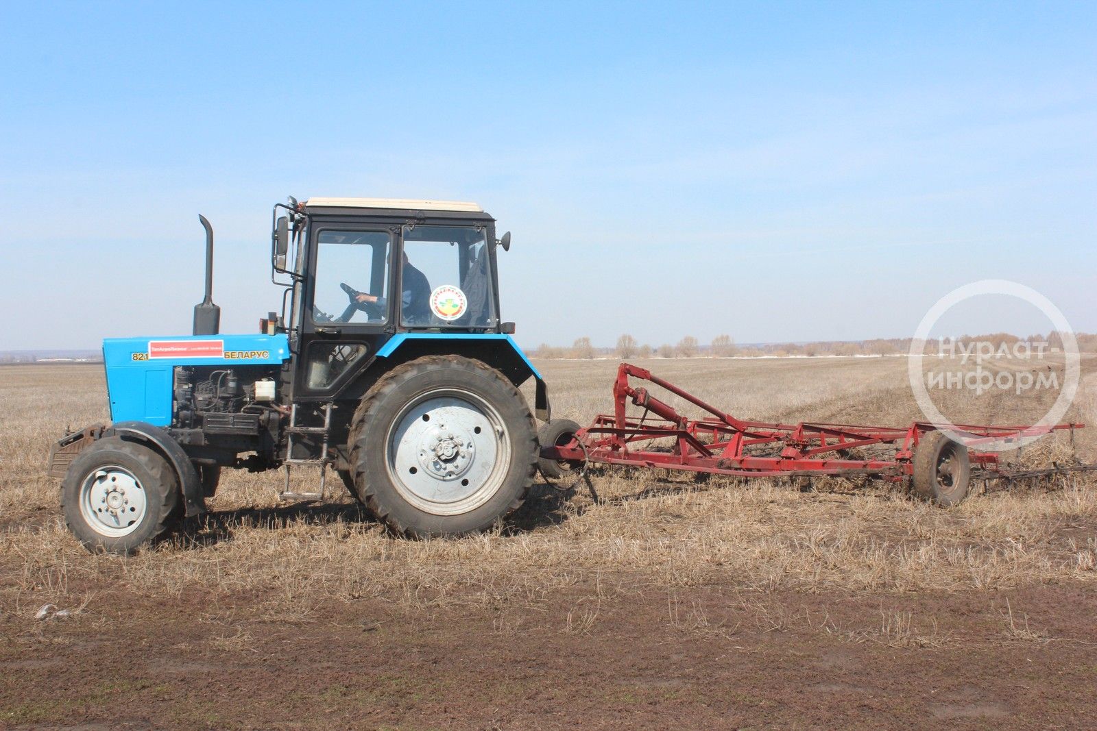 В хозяйствах Нурлатского района набирают обороты весенне-полевые работы