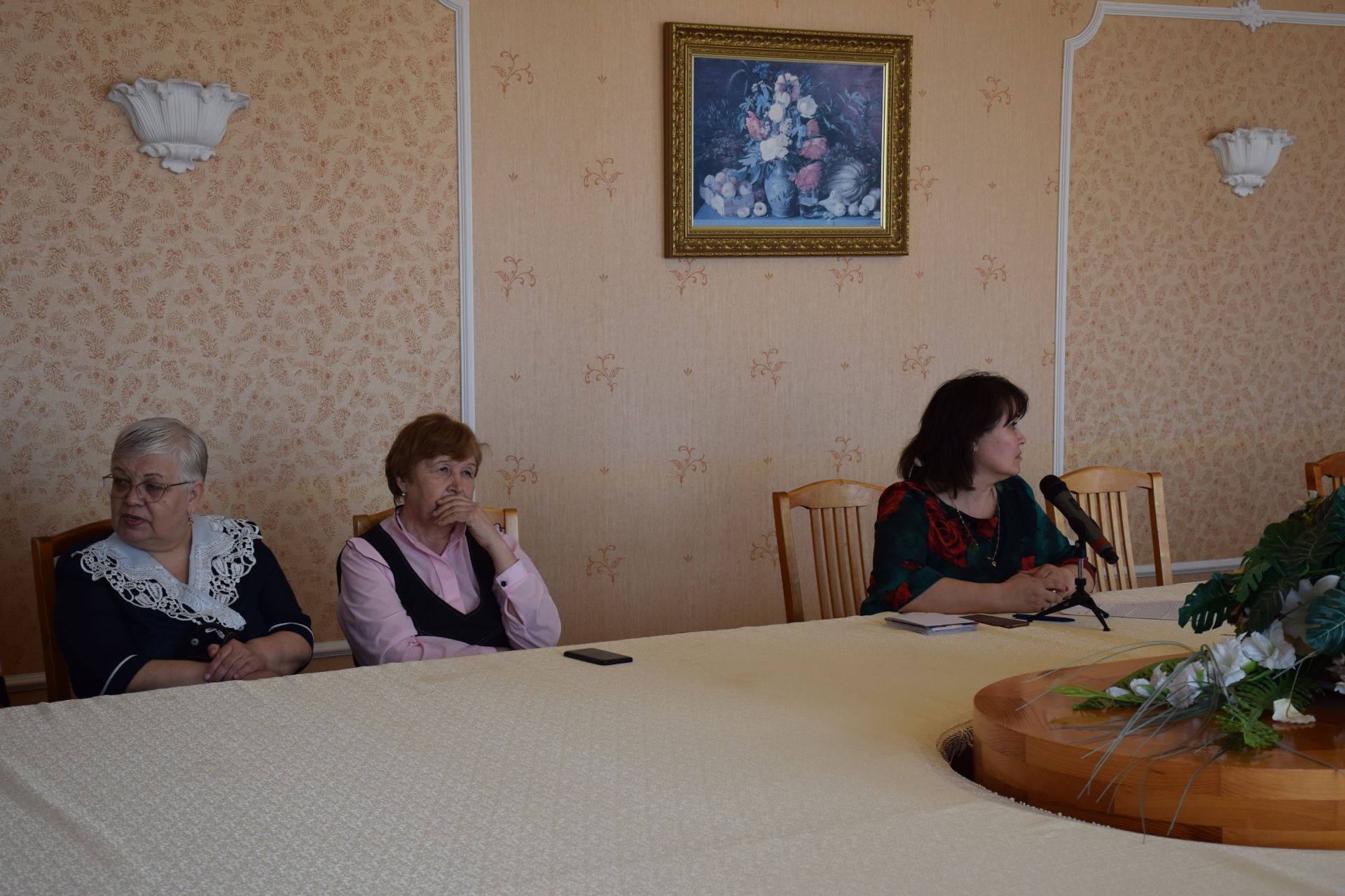 Пенсионеры проекта «Активное долголетие» встретились за «круглым столом»