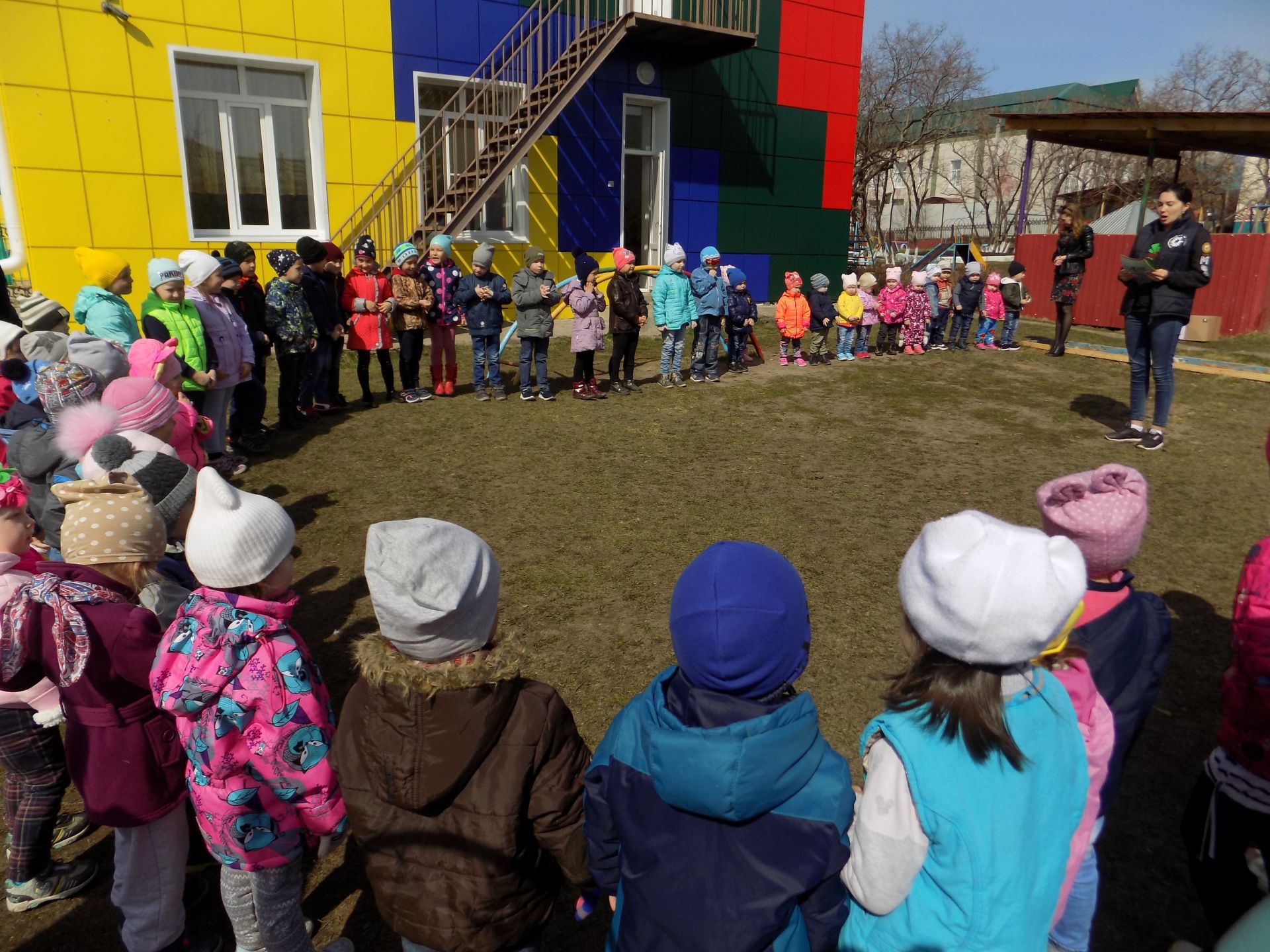 Сотрудники Дома Дружбы народов в рамках Республиканской акции #ЭКОВЕСНА 2019 посетили детский сад «Пчелка»