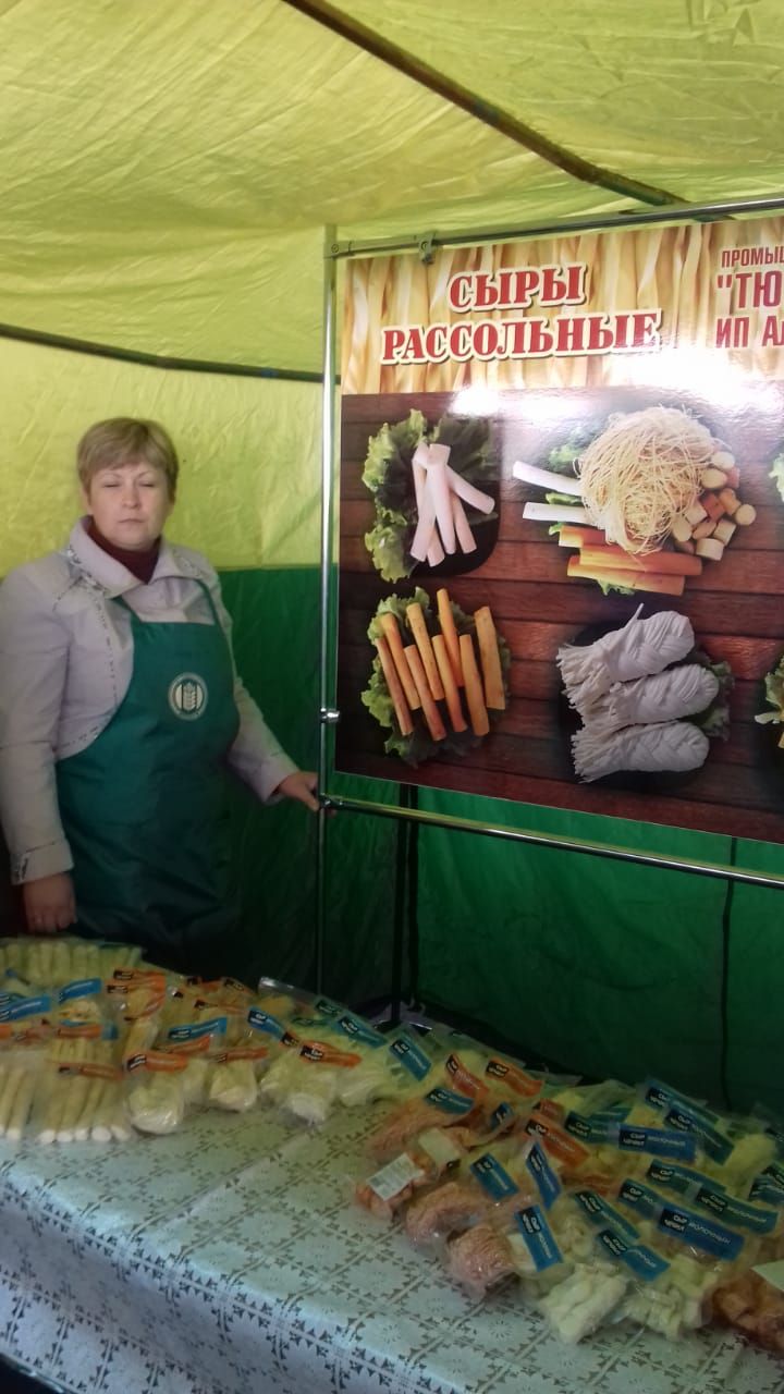 Нурлатцы представили Президенту Республики Татарстан новый сорт хлеба, разработанный к 110-летию Нурлата