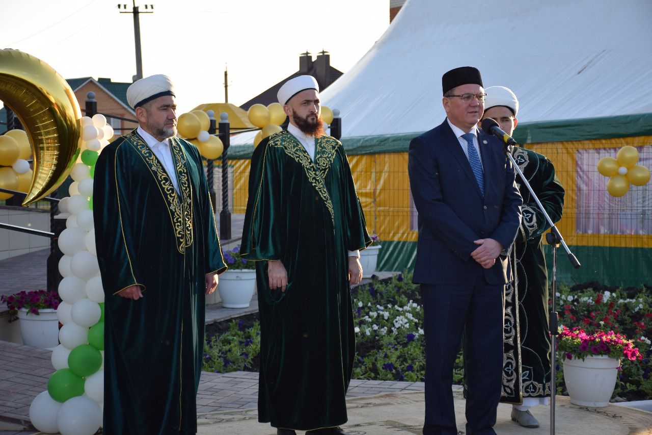 В Нурлате открылась новая мечеть