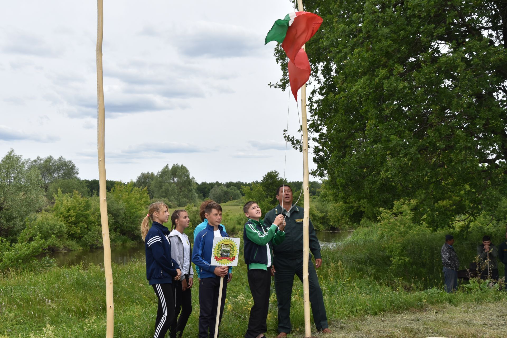 В Нурлатском районе прошел первый районный конкурс-слет школьных лесничеств