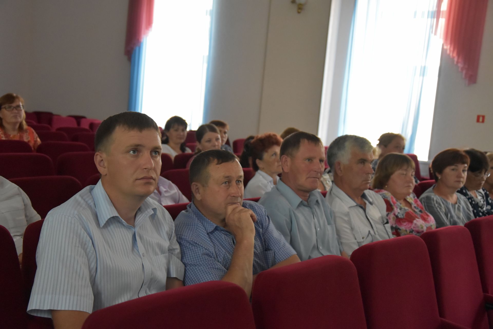 Нурлатцы приняли участие во всероссийском онлайн-совещании по развитию сельских территорий и поддержке фермеров
