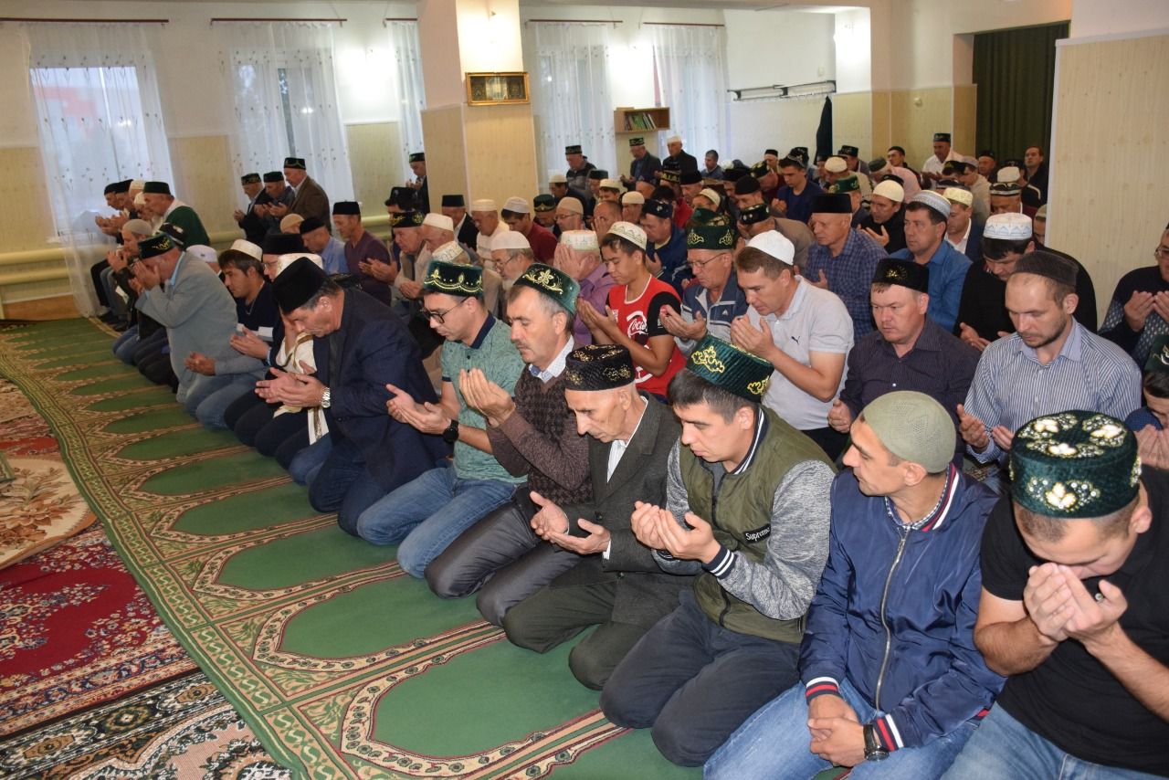 Мусульмане Нурлатского района отмечают Курбан-байрам