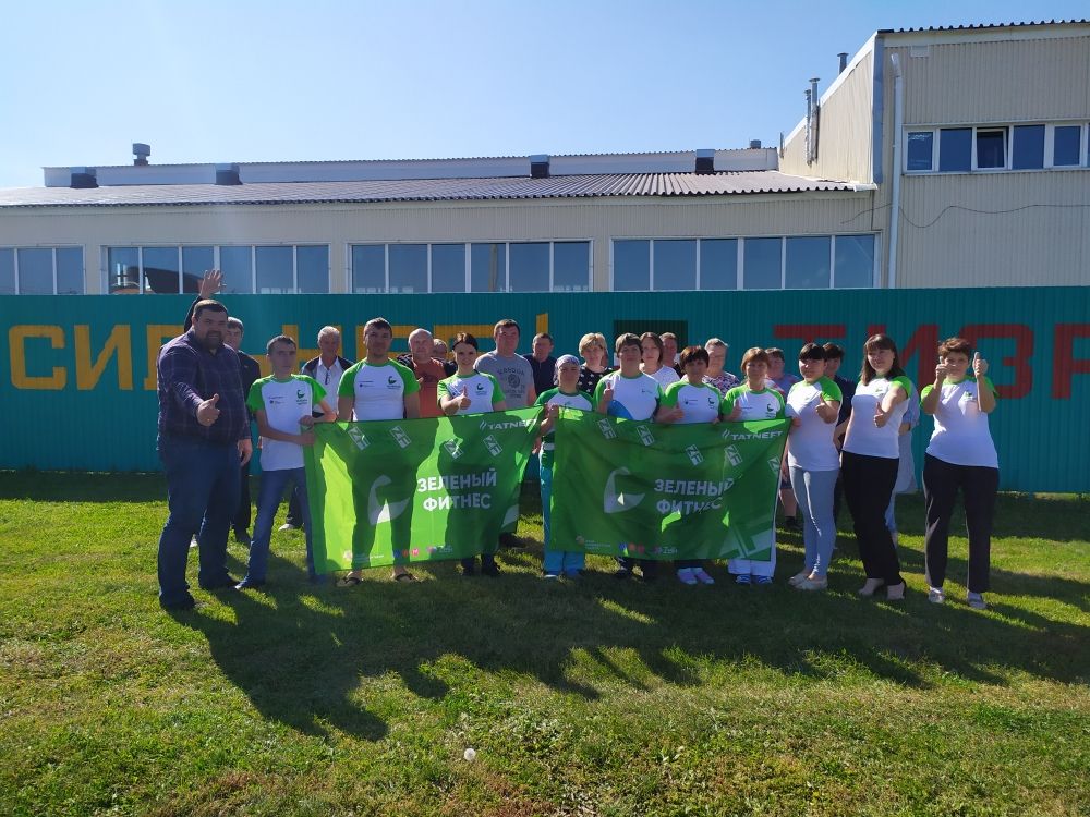 Нурлатцы провели массовый флешмоб в рамках проекта «Зеленый фитнес»