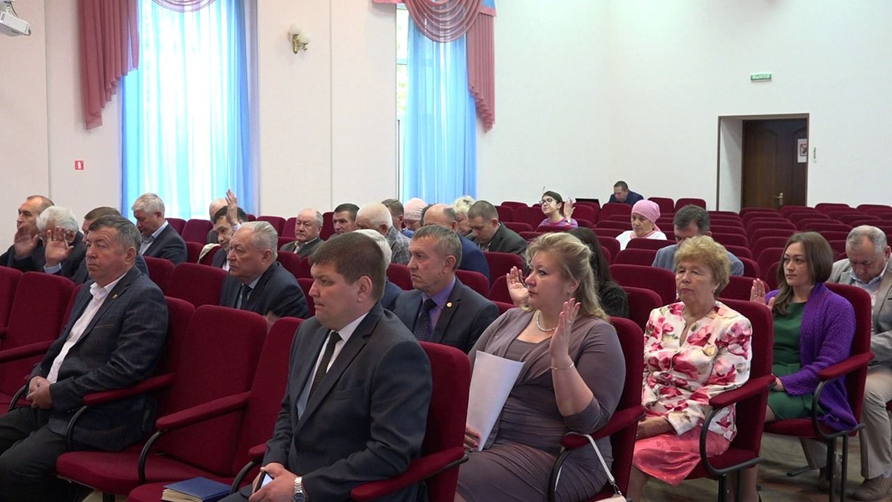 Состоялась очередная сессия Совета города Нурлат