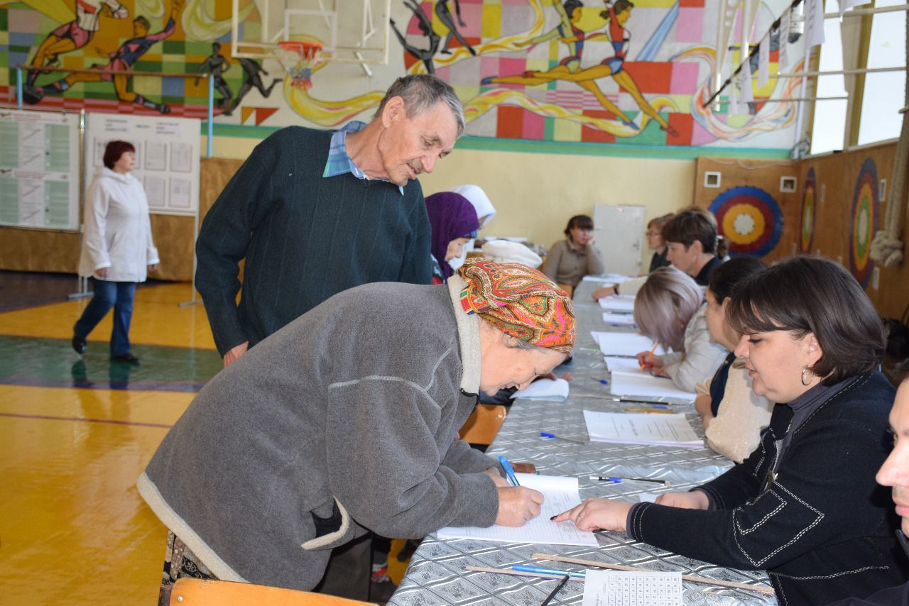 Нурлат: жители пяти округов получили по три бюллетеня