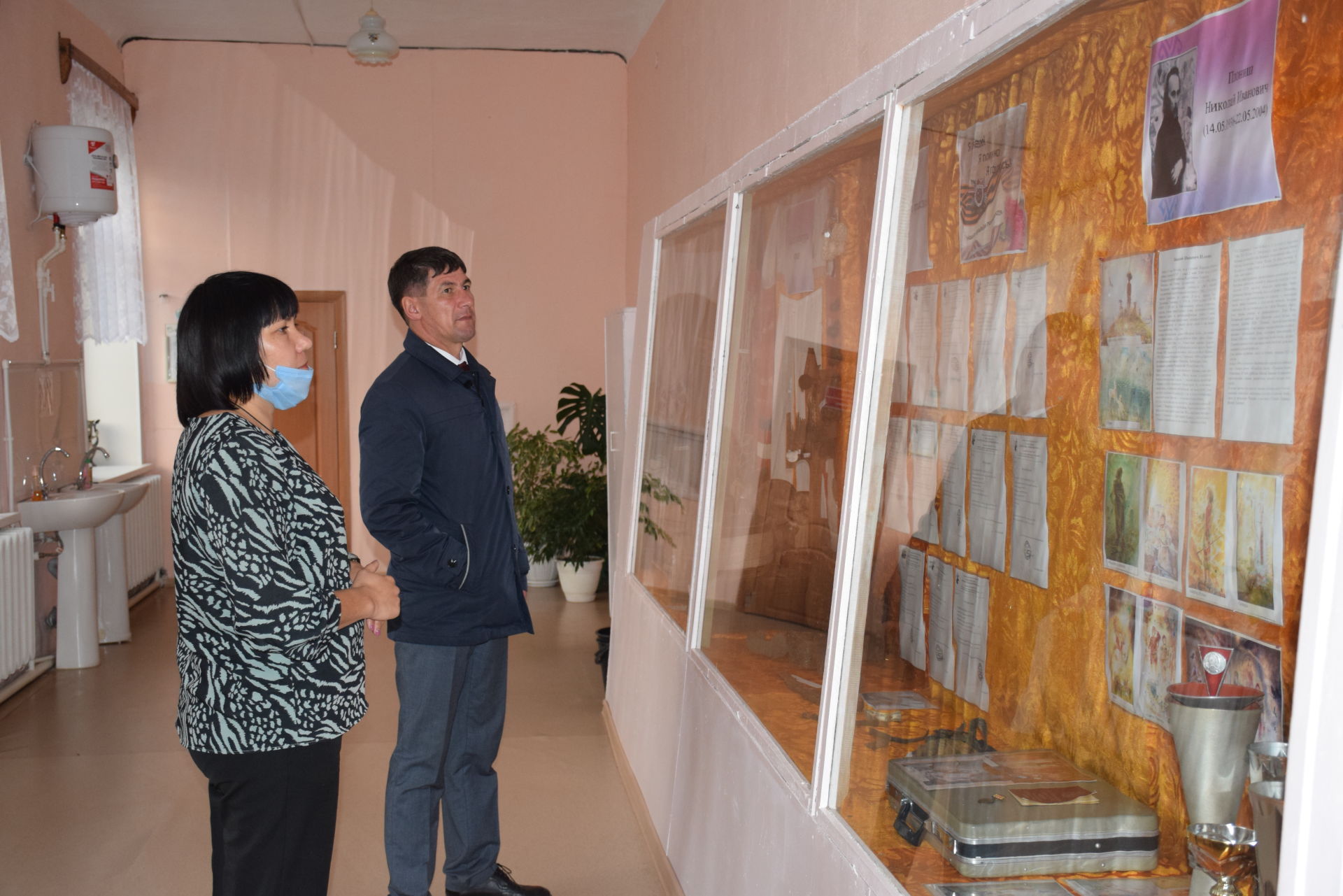 Глава Нурлатского района посетил сельские учреждения