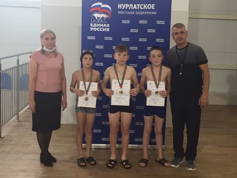 В Дворце спорта «Тулпар» прошло первое соревнование по плаванию